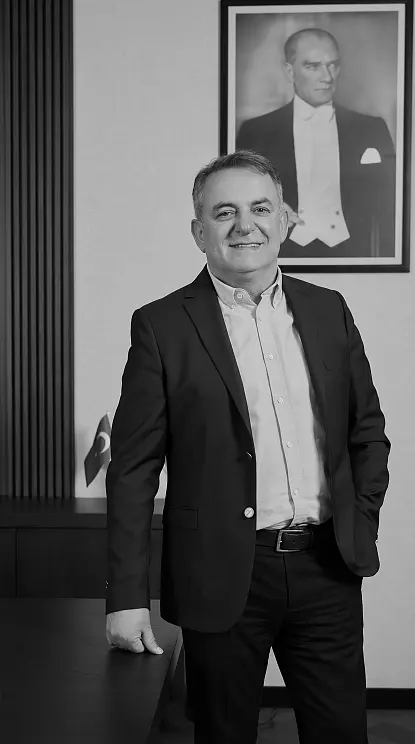 Siyah Beyaz Mehmetbey